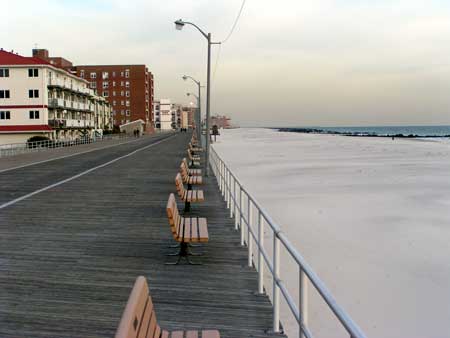 Looking East from Washington Blvd