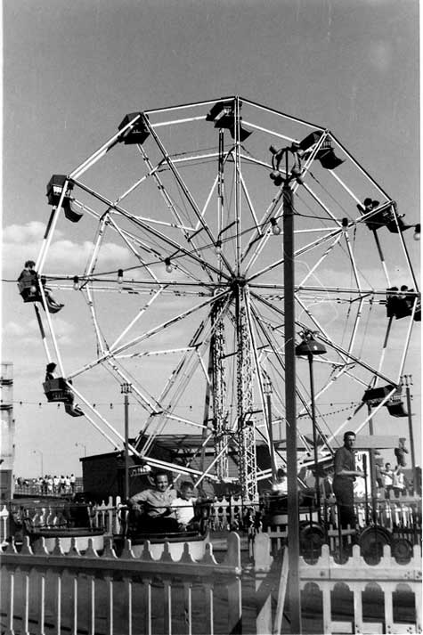 Ferris Wheel